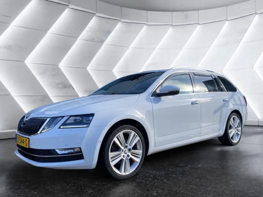 Škoda Octavia (2017) — foto 1