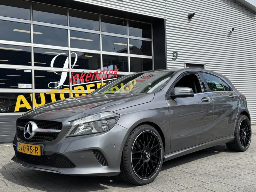 Mercedes-Benz A-Klasse (2018) — foto 1