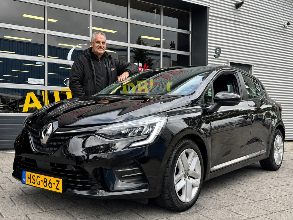 Renault Clio (2021) — foto 1