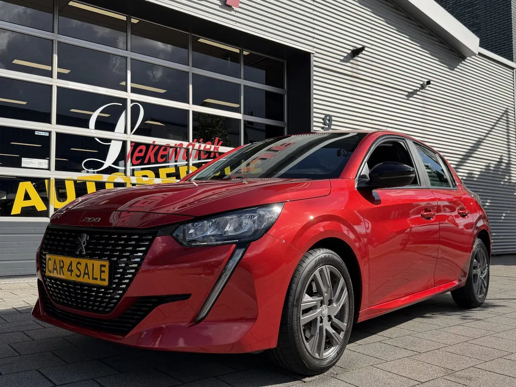 Peugeot 208 (2022) — foto 1