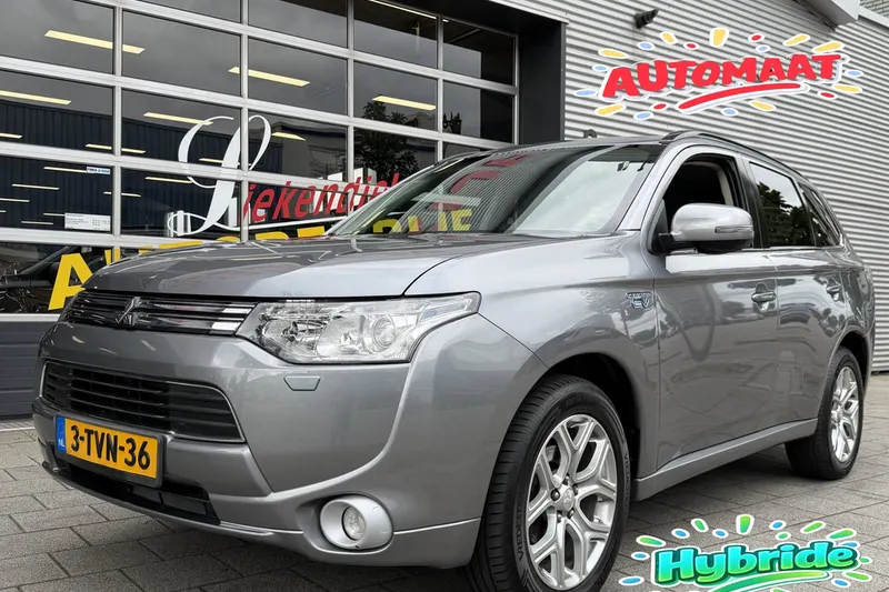 Mitsubishi Outlander (2014)