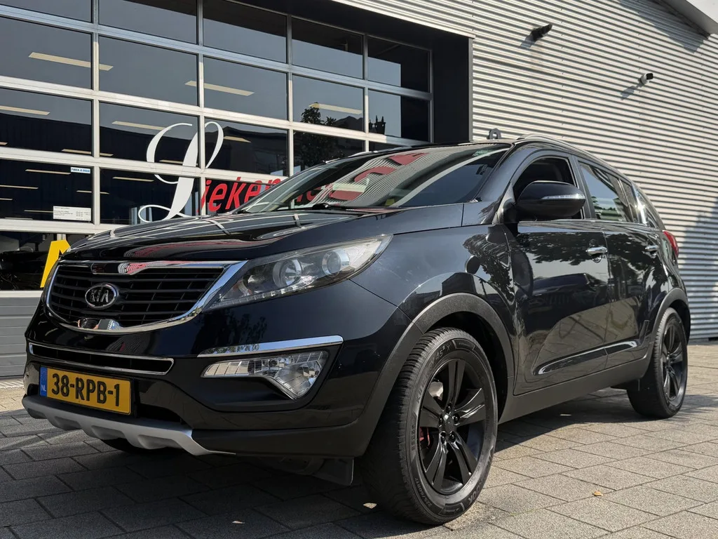 Kia Sportage (2011) — foto 1