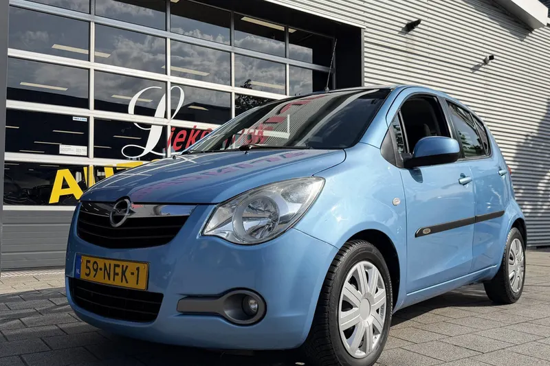 Opel Agila (2010)