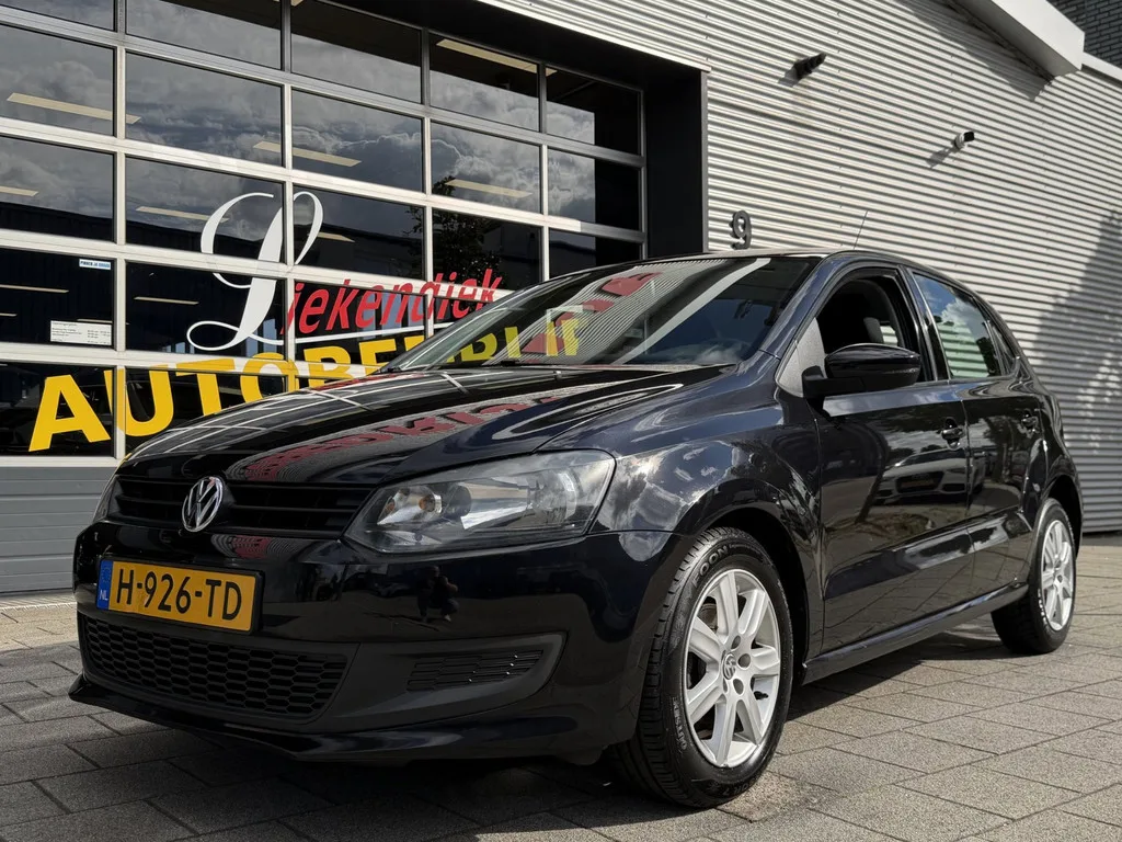 Volkswagen Polo (2012) — foto 1