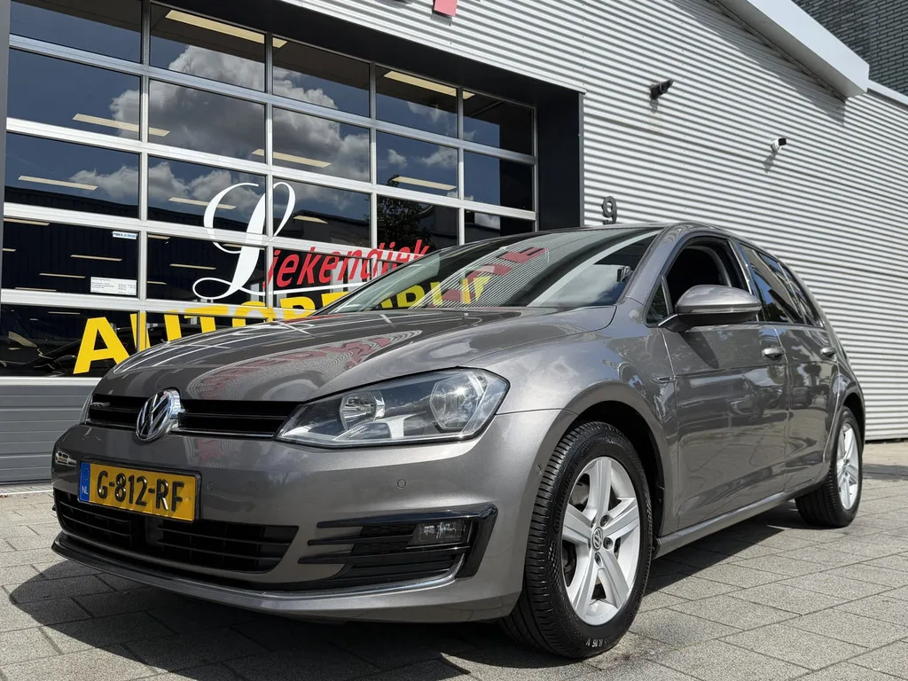 Volkswagen Golf (2015) — foto 1