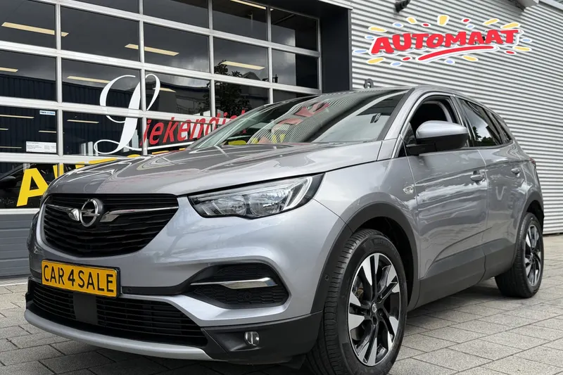 Opel Grandland X (2018)