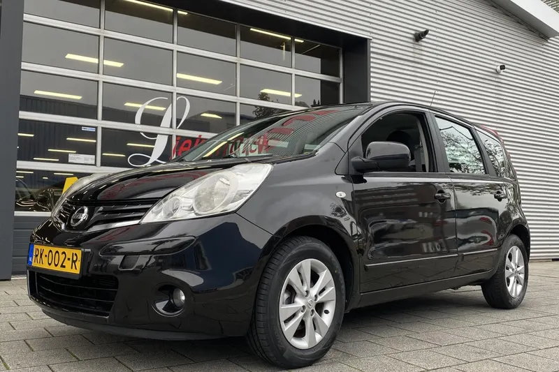 Nissan Note (2010)