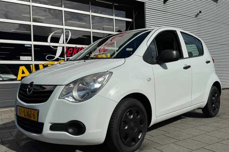 Opel Agila (2010)