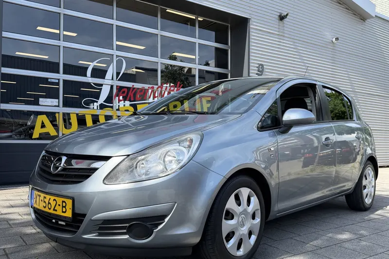 Opel Corsa (2010)