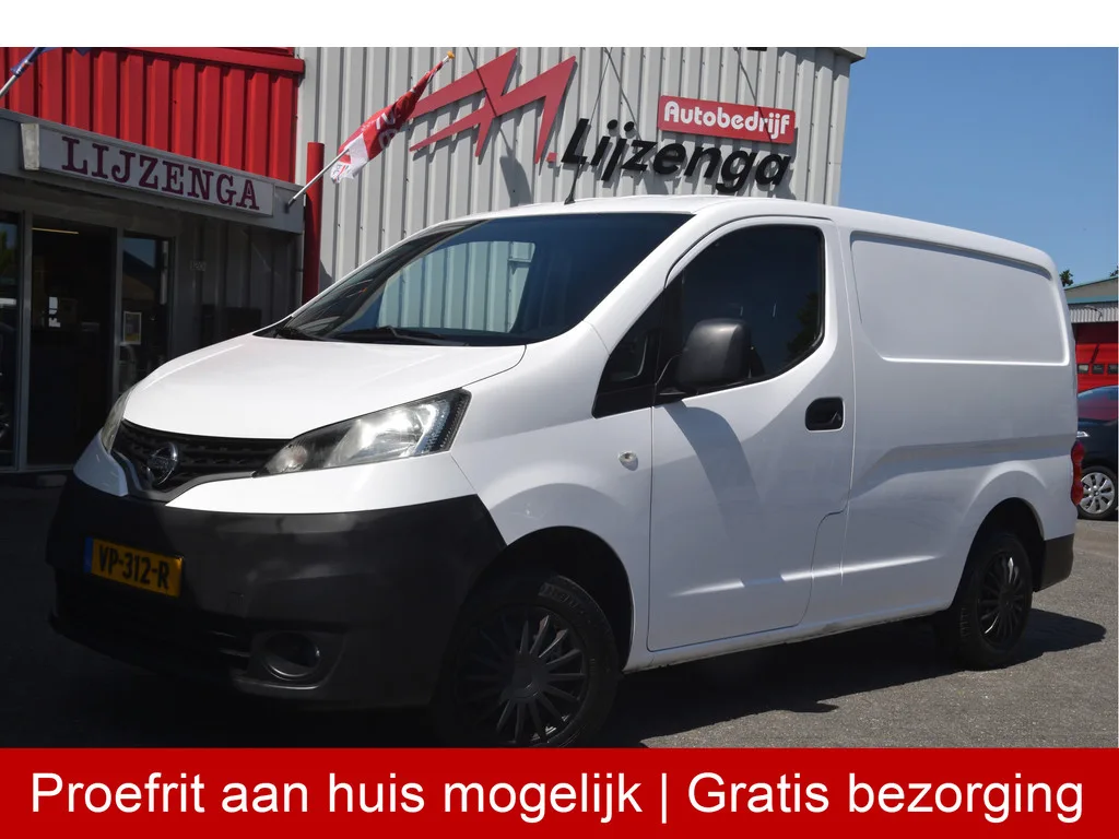 Nissan Nv200 (2015) — foto 1