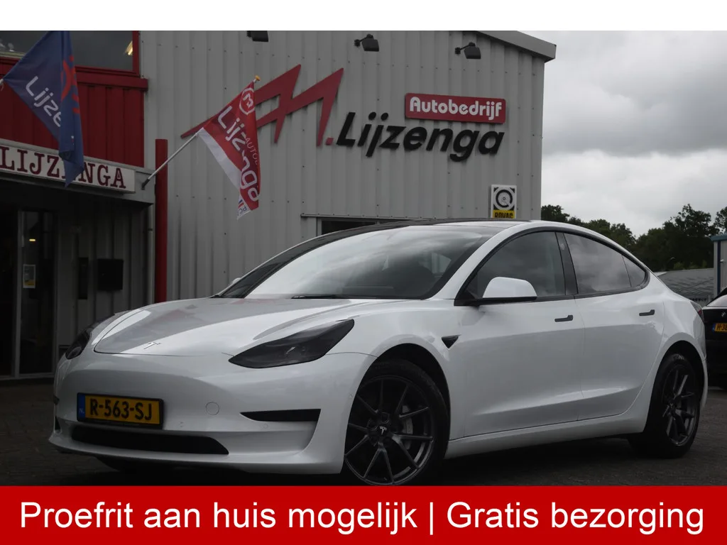 Tesla Model 3 (2022) — foto 1
