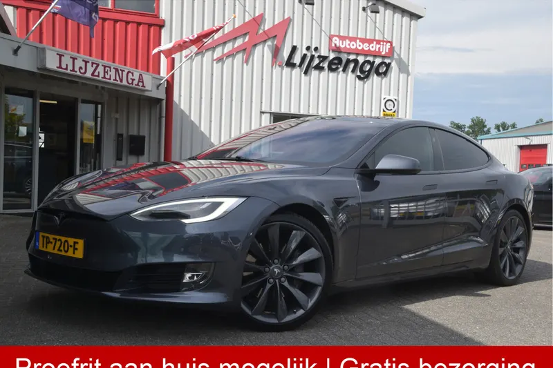 Tesla Model S (2018)