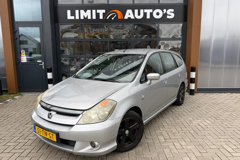 Honda Stream (2005)