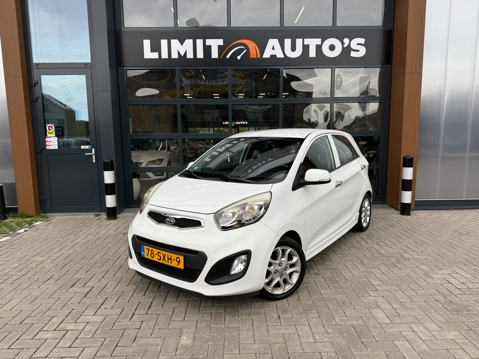 Kia Picanto (2012) — foto 1