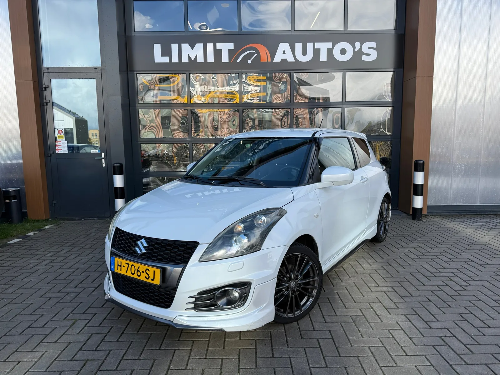 Suzuki Swift (2012) — foto 1