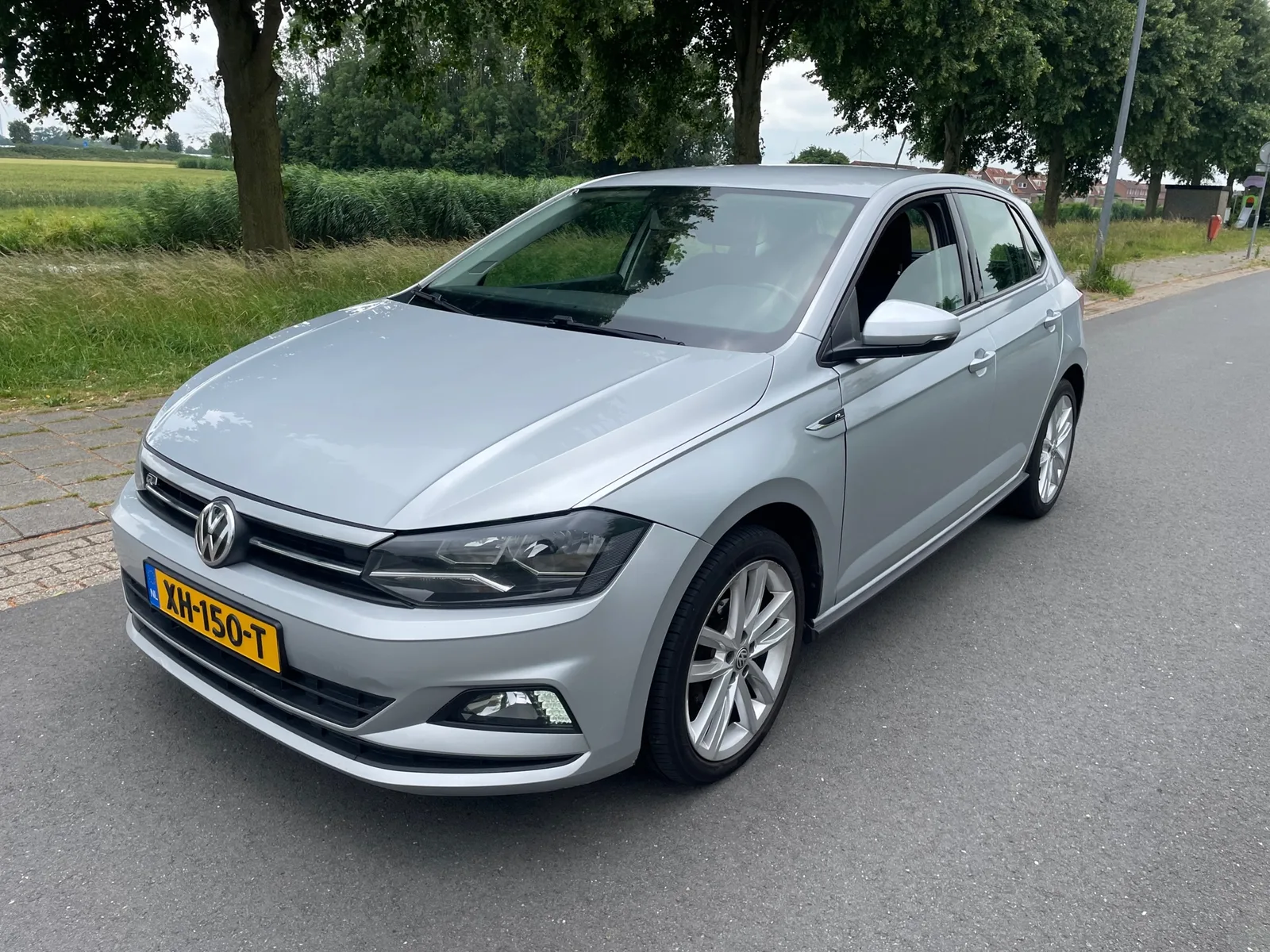 Volkswagen Polo (2019) — foto 1