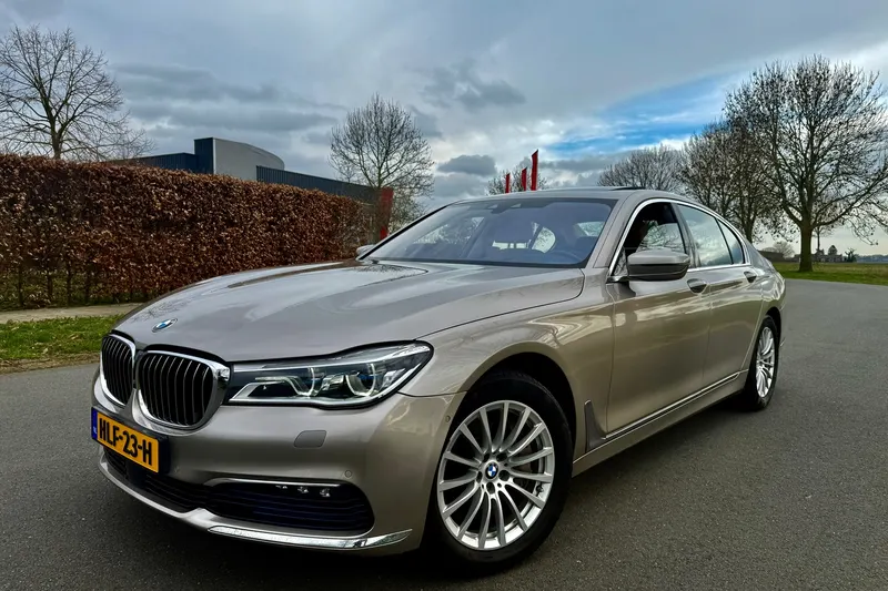 BMW 7-Serie (2016)