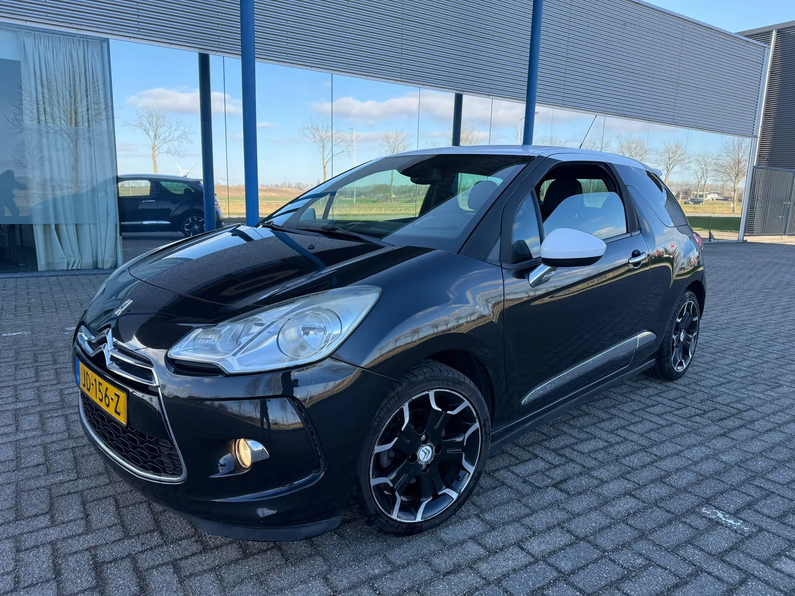 Citroën DS3 (2010) — foto 1