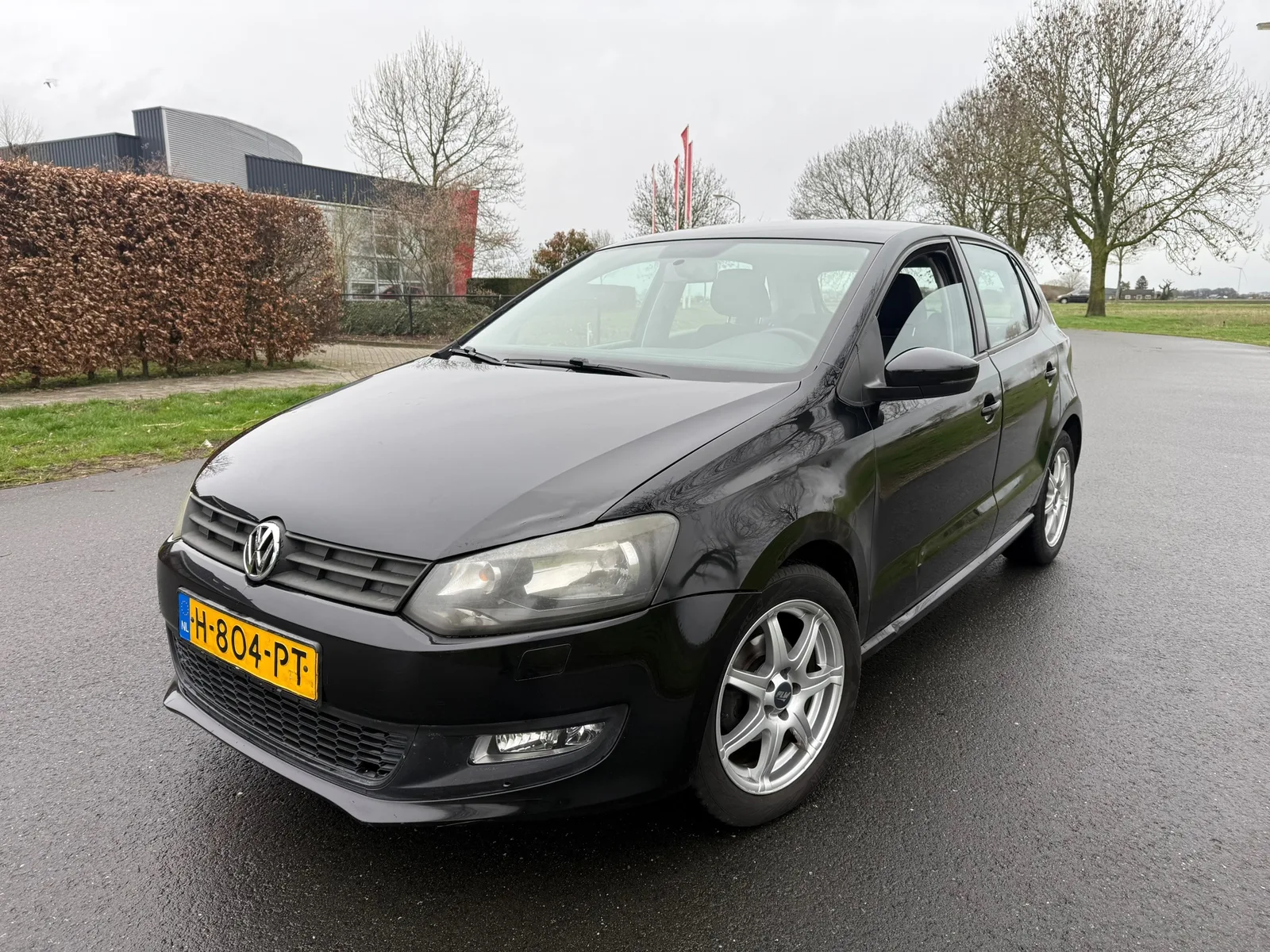 Volkswagen Polo (2012) — foto 1