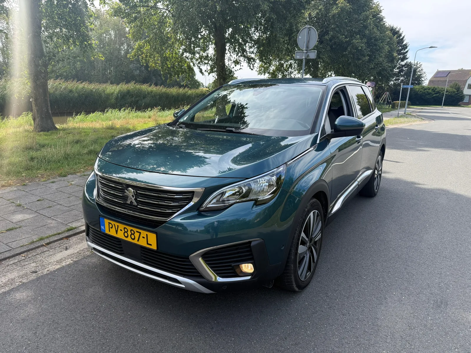 Peugeot 5008 (2017) — foto 1