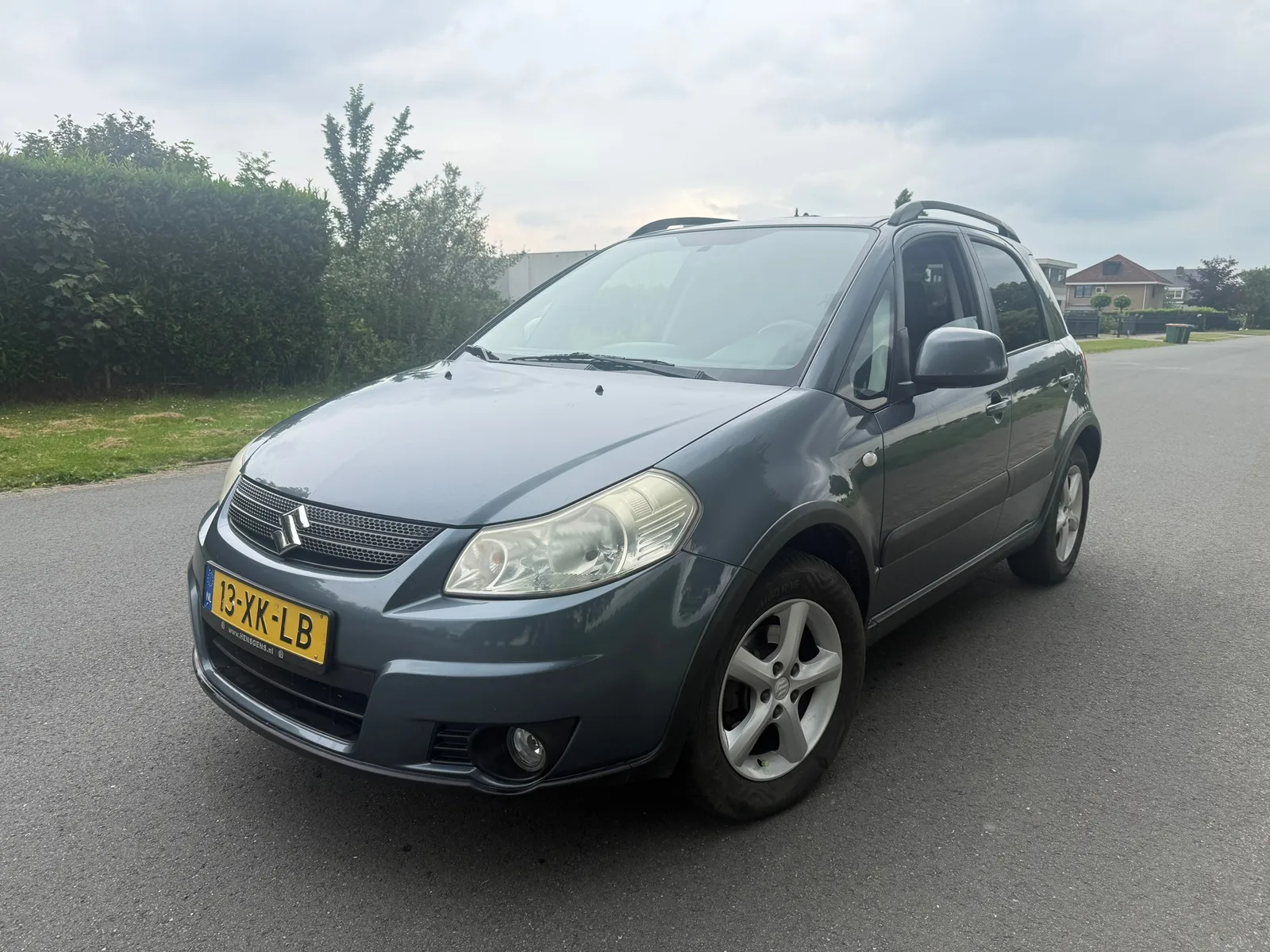 Suzuki SX4 (2007) — foto 1