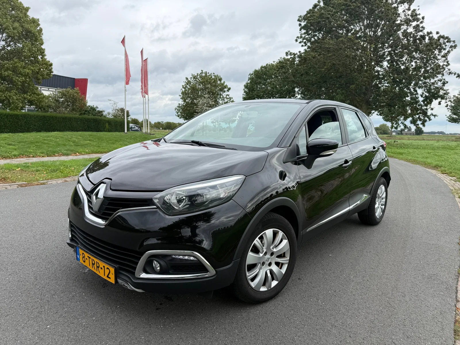 Renault Captur (2014) — foto 1