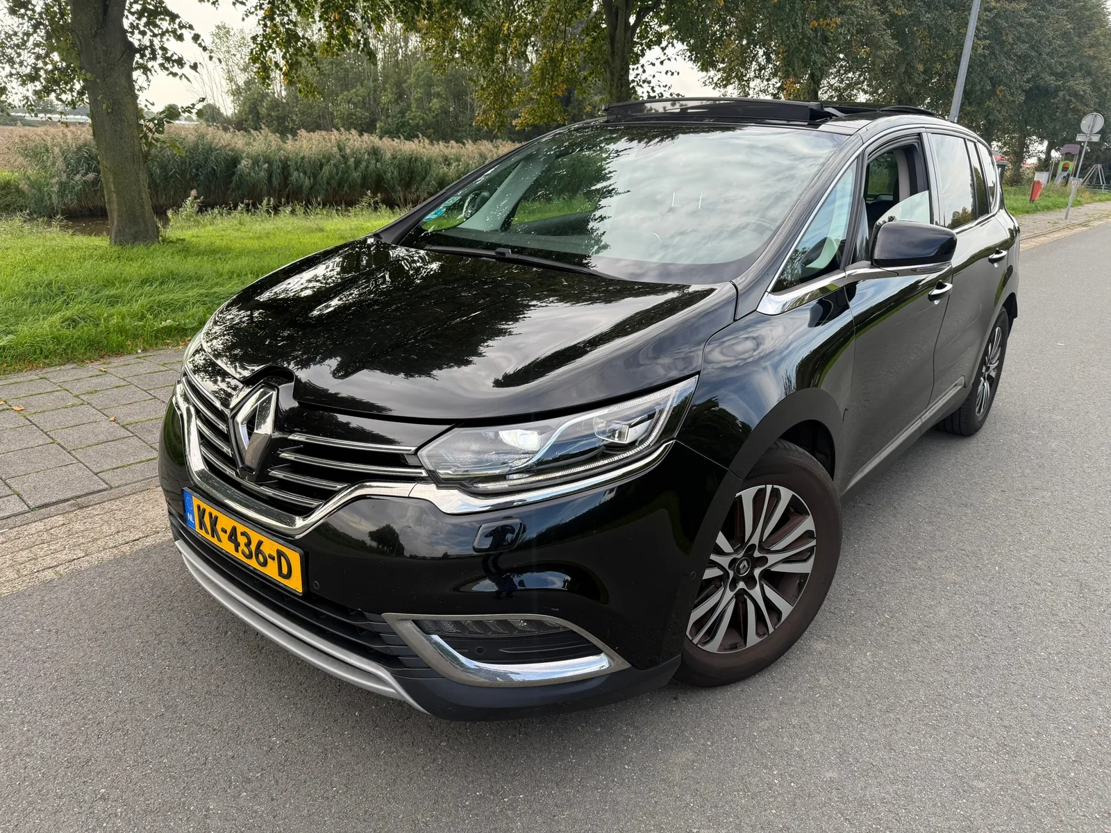 Renault Espace (2016) — foto 1
