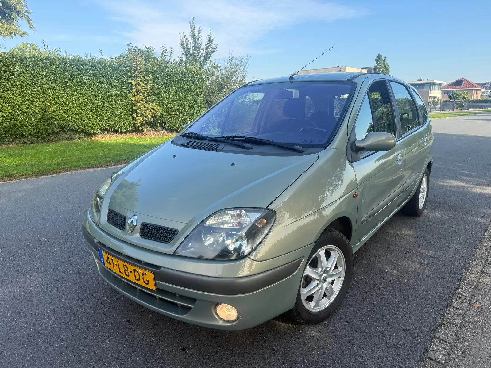 Renault Scénic (2002) — foto 1