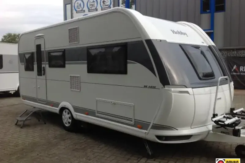 Hobby De Luxe (2025)