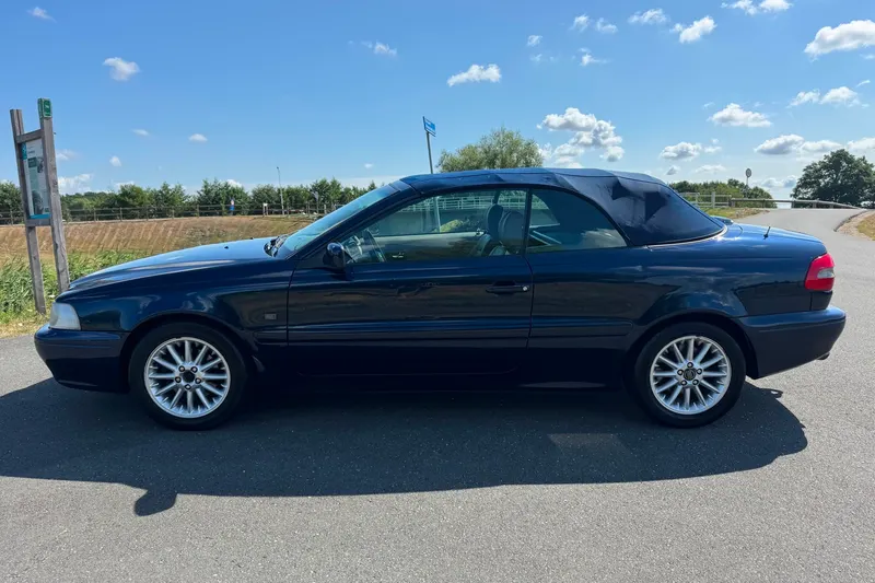 Volvo C70 (1999)