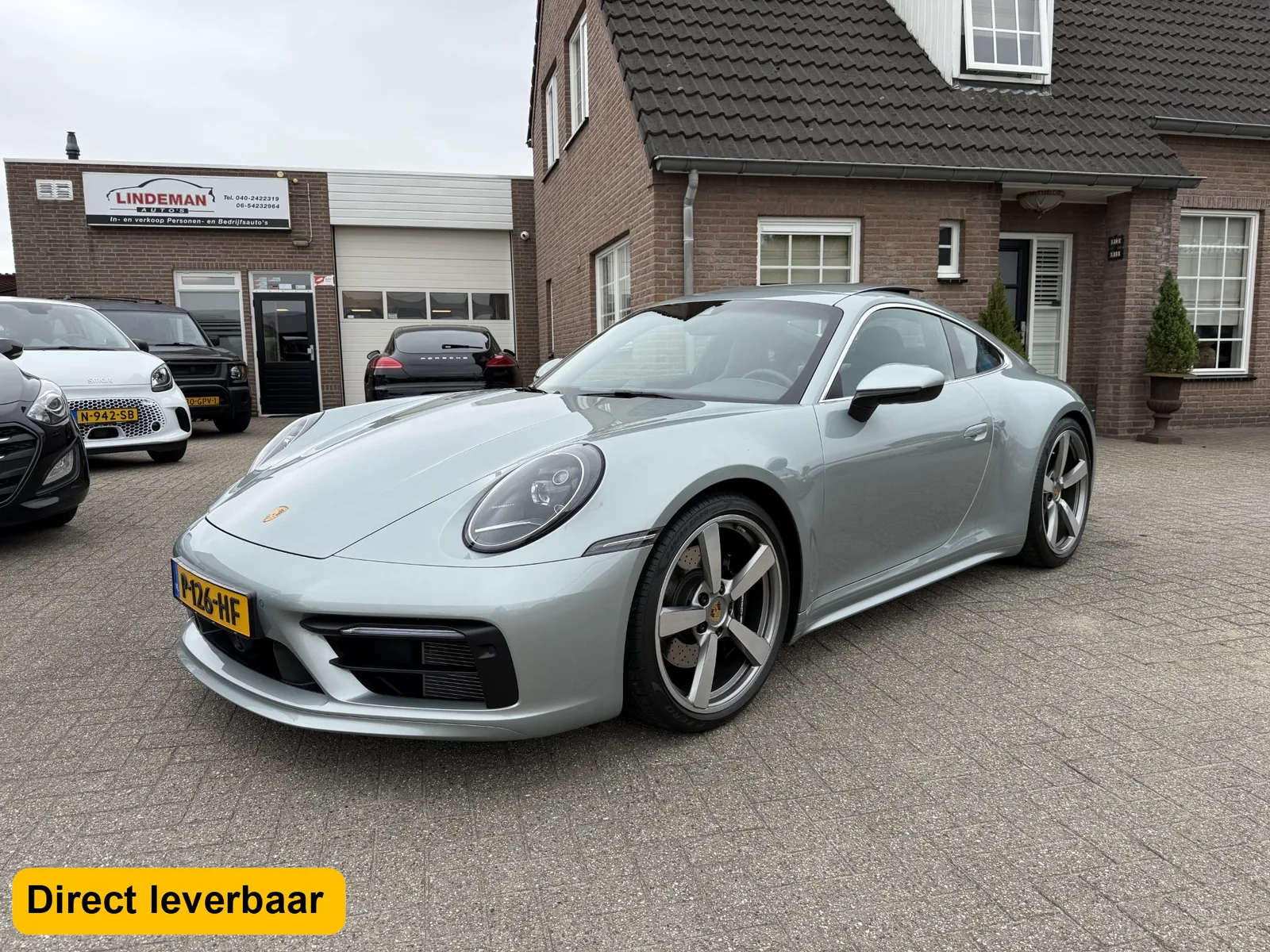 Porsche 911 (2022) — foto 1