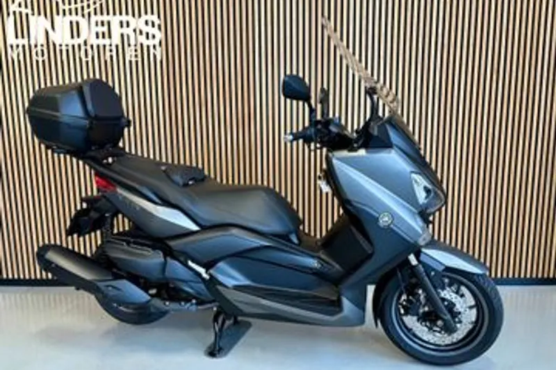 Yamaha X MAX 400 (2018)