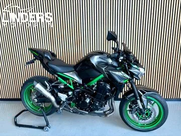 KAWASAKI Z900 (2023) — foto 1