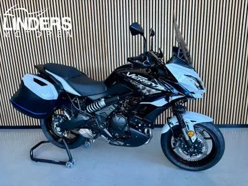 KAWASAKI VERSYS (2021) — foto 1