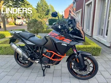 KTM 1290 (2018) — foto 1