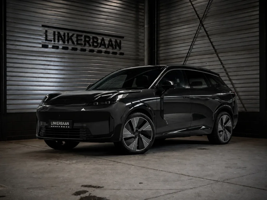 Lynk & Co 08 (2026) — foto 1