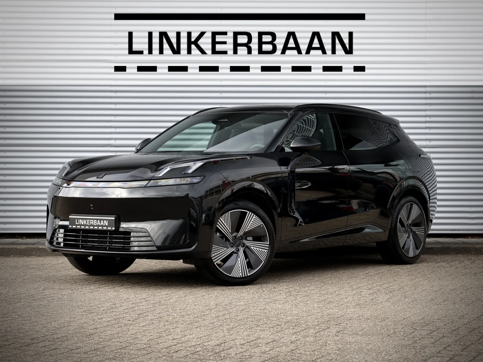 Lynk & Co 08 (2026) — foto 1