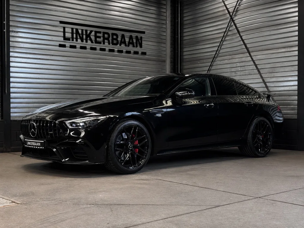 Mercedes-Benz AMG GT (2020) — foto 1