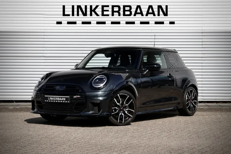 MINI Cooper (2024)