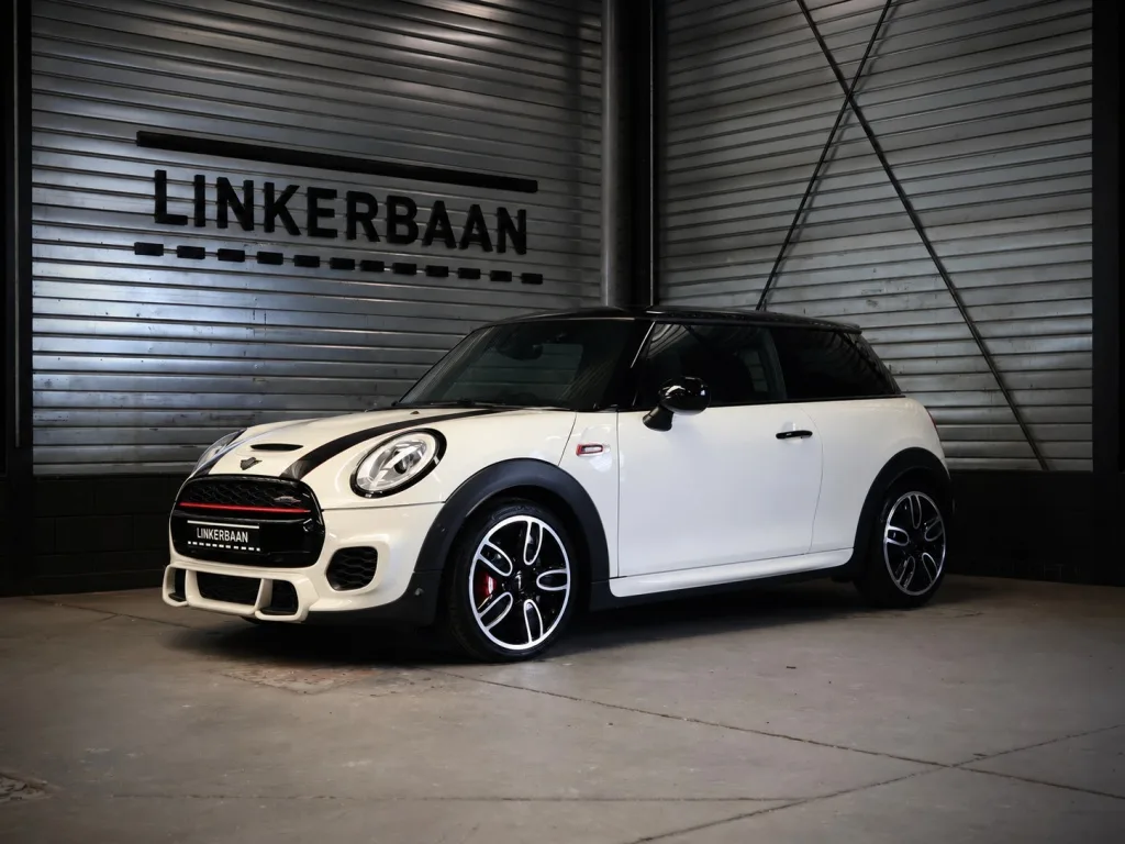 MINI John Cooper Works (2017) — foto 1