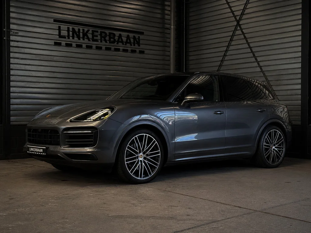 Porsche Cayenne (2021) — foto 1