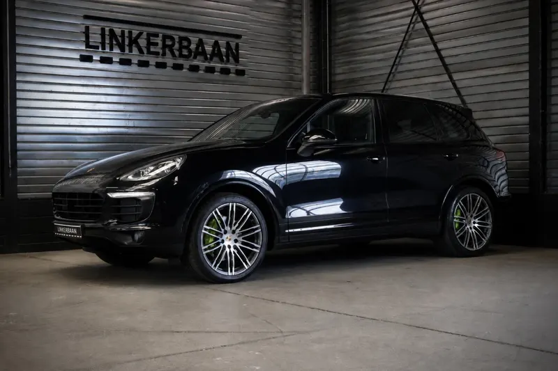 Porsche Cayenne (2017)