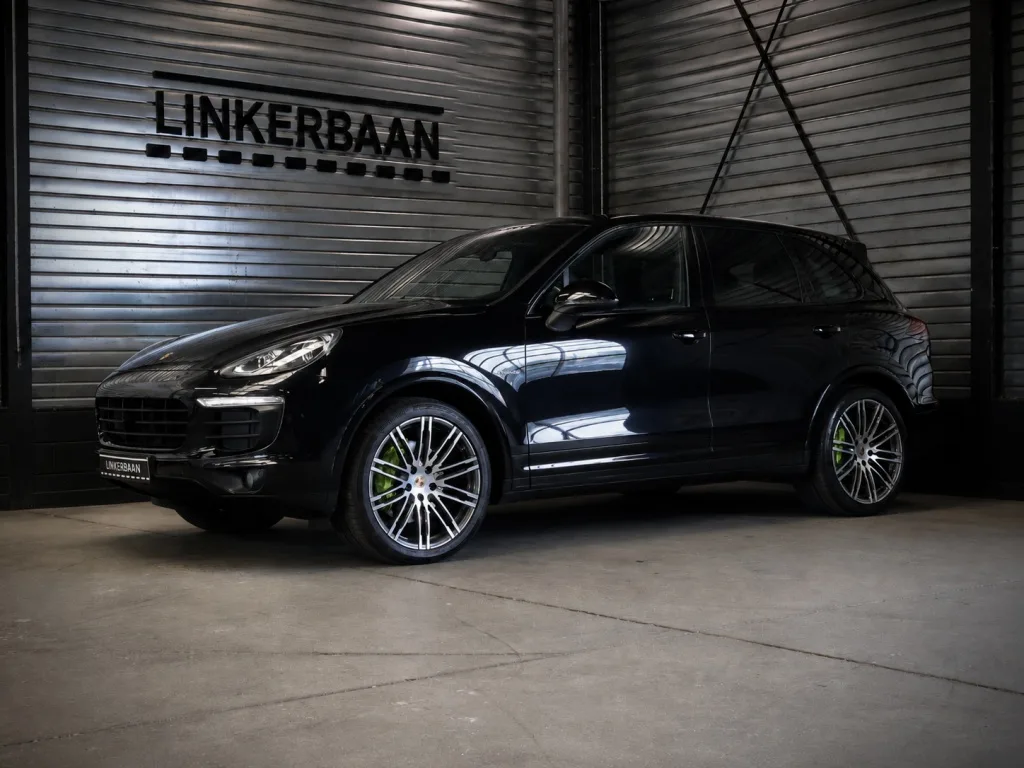 Porsche Cayenne (2017) — foto 1