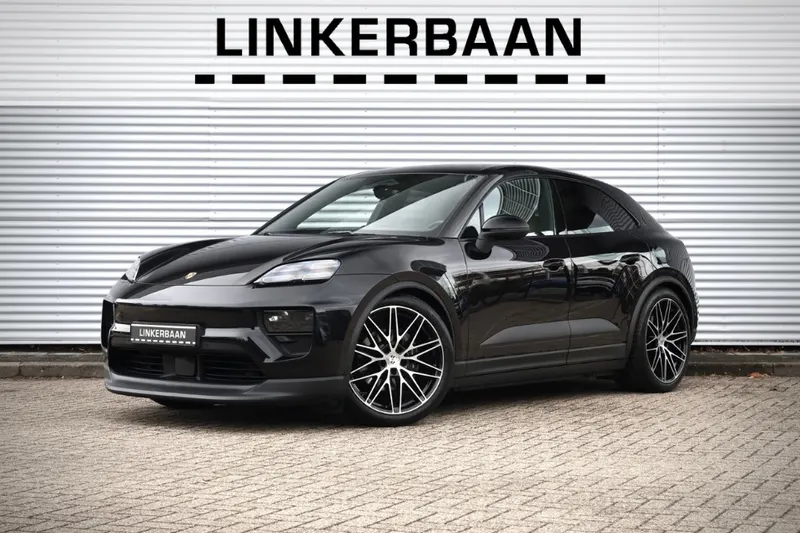Porsche Macan (2024)