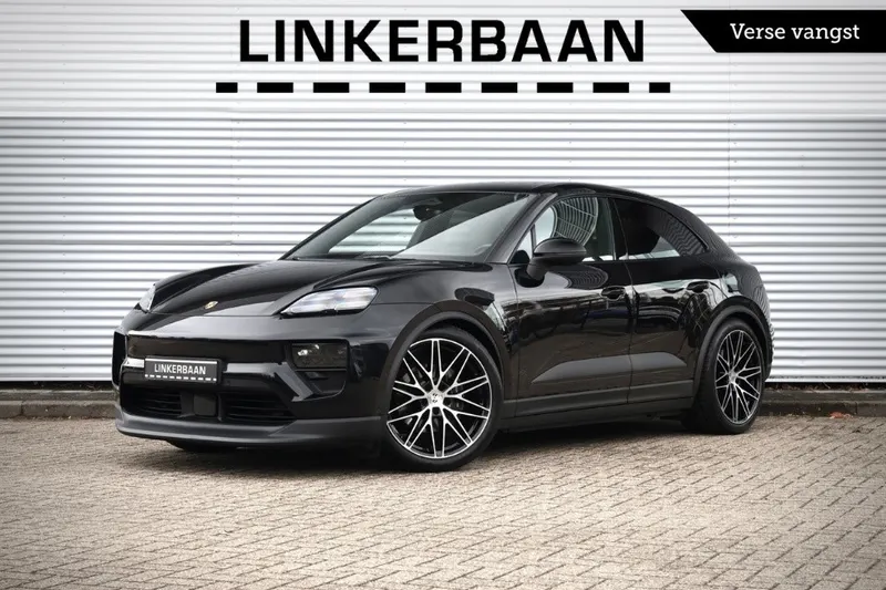 Porsche Macan (2024)