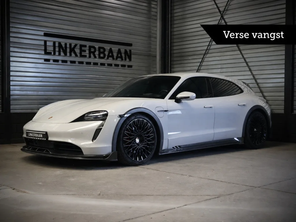 Porsche Taycan (2021) — foto 1