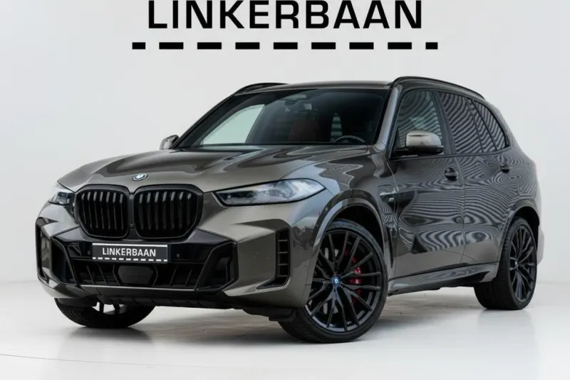 BMW X5 (2024)