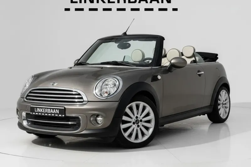 MINI Cabrio (2012)