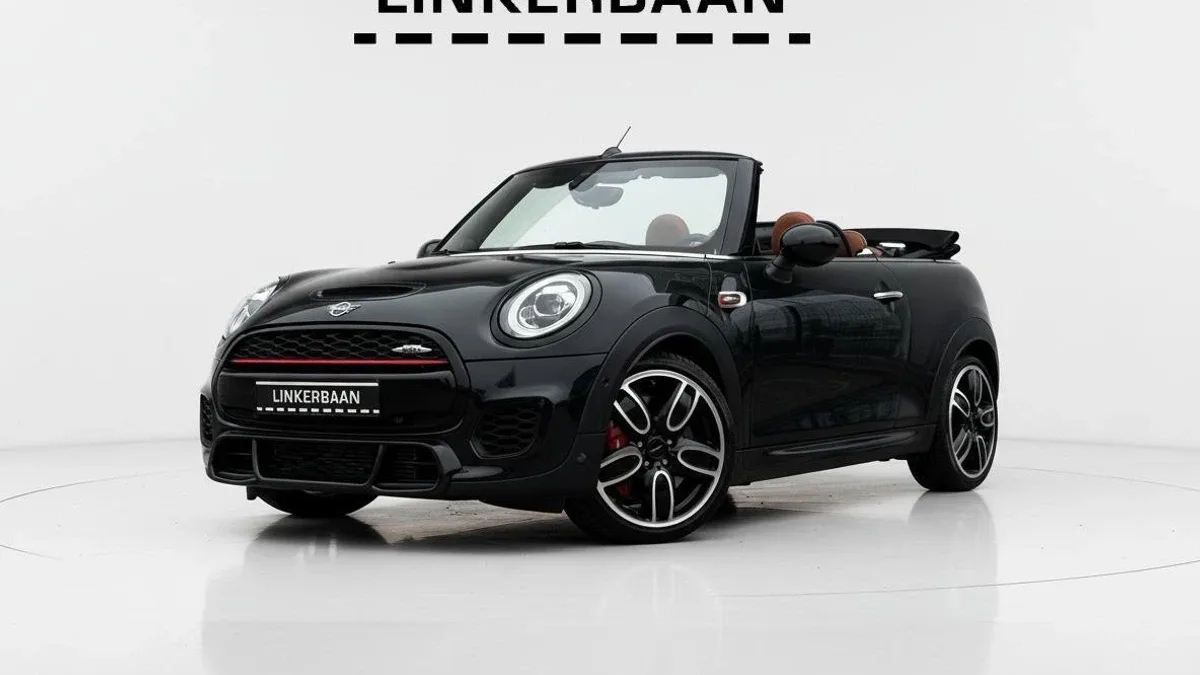 MINI Cabrio (2019) — foto 1