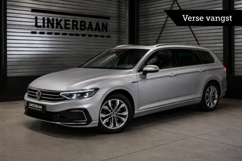 Volkswagen Passat (2022)